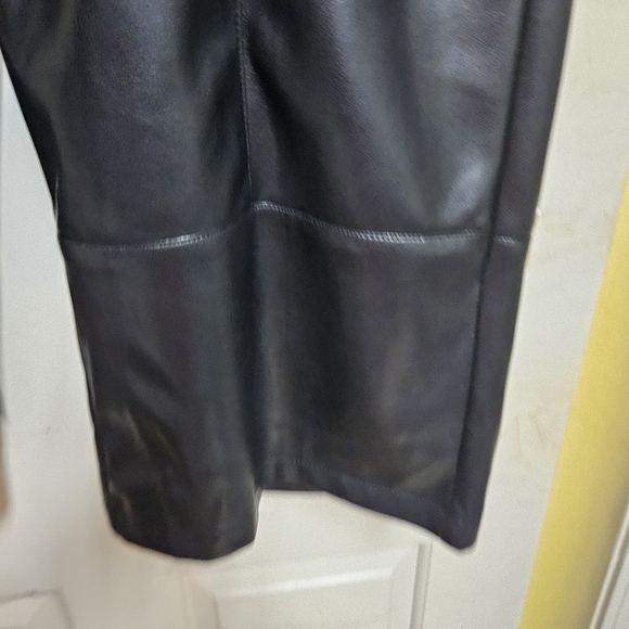 Marc Joseph Women's Black Leather Pants - Picture 4 of 6
